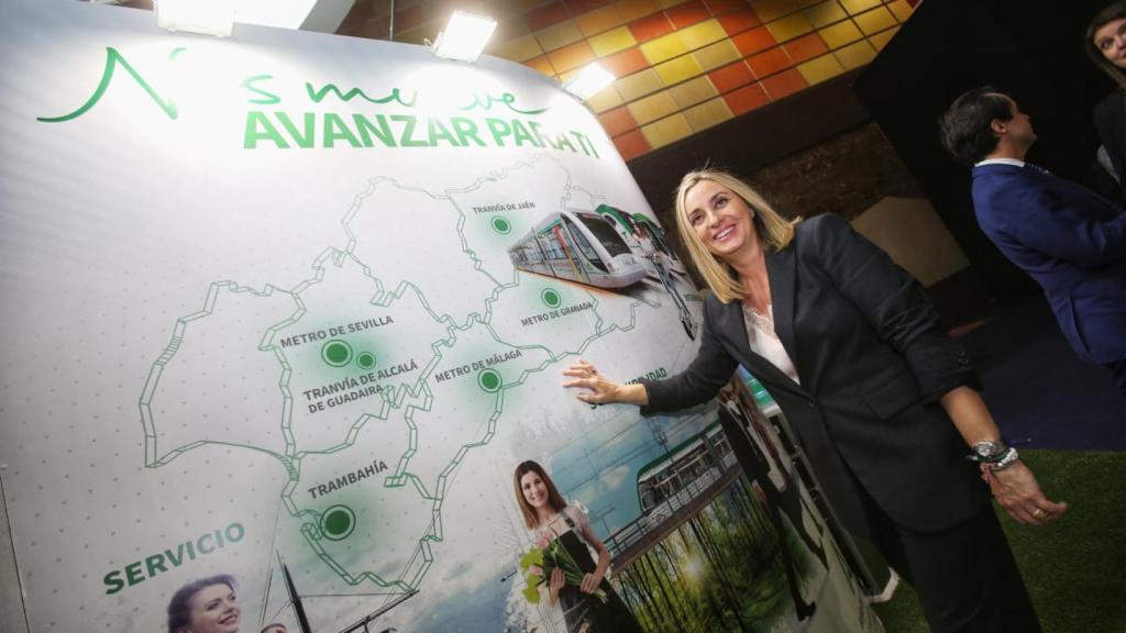 La consejera Marifrán Carazo en la exposición de RailLive!