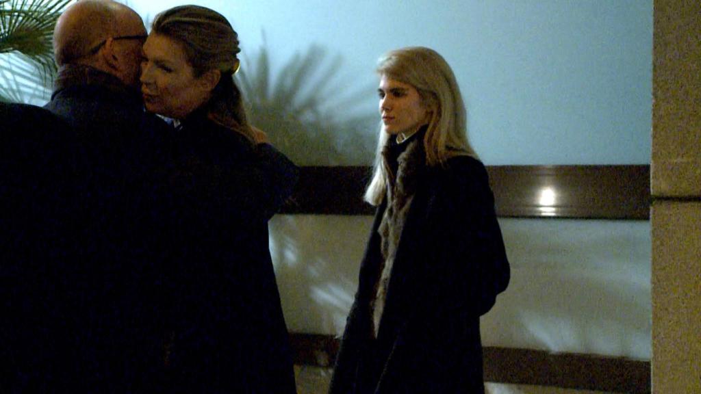 Patricia Rato estuvo acompañada de su marido y su hija.