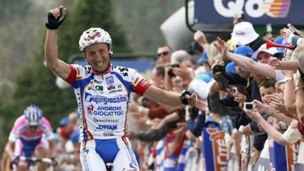 Davide Rebellin celebra una victoria