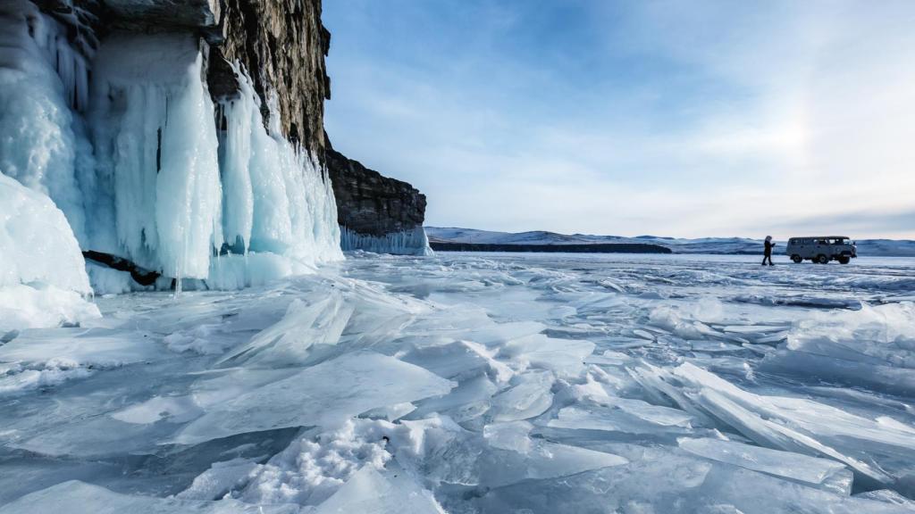 Deshielo en el lago Baikal, en Siberia (Rusia)