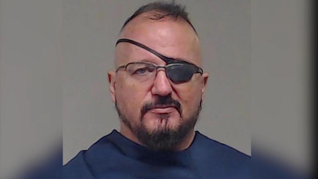 Stewart Rhodes, fundador de la milicia Oath Keepers.