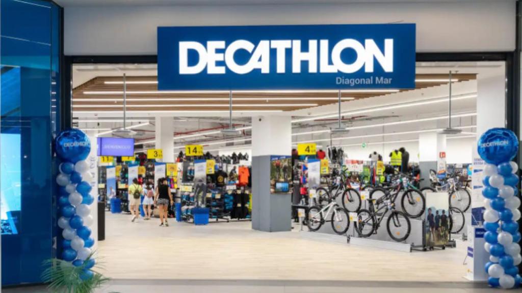 Fachada de Decathlon.