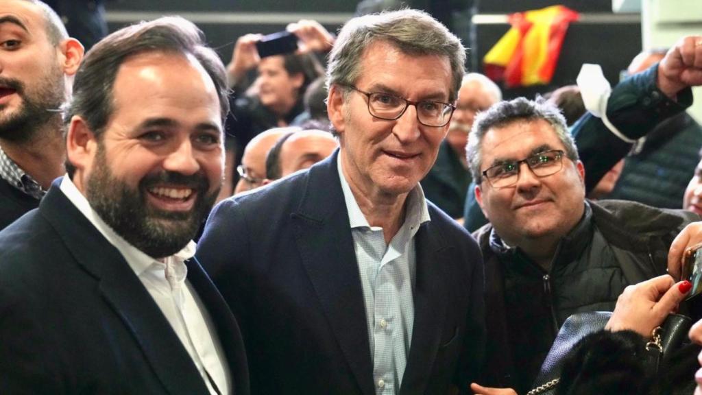 Paco Núñez y Alberto Núñez Feijóo durante el acto celebrado en Albacete.