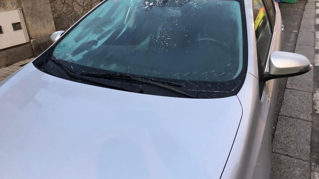 Luna delantera del coche