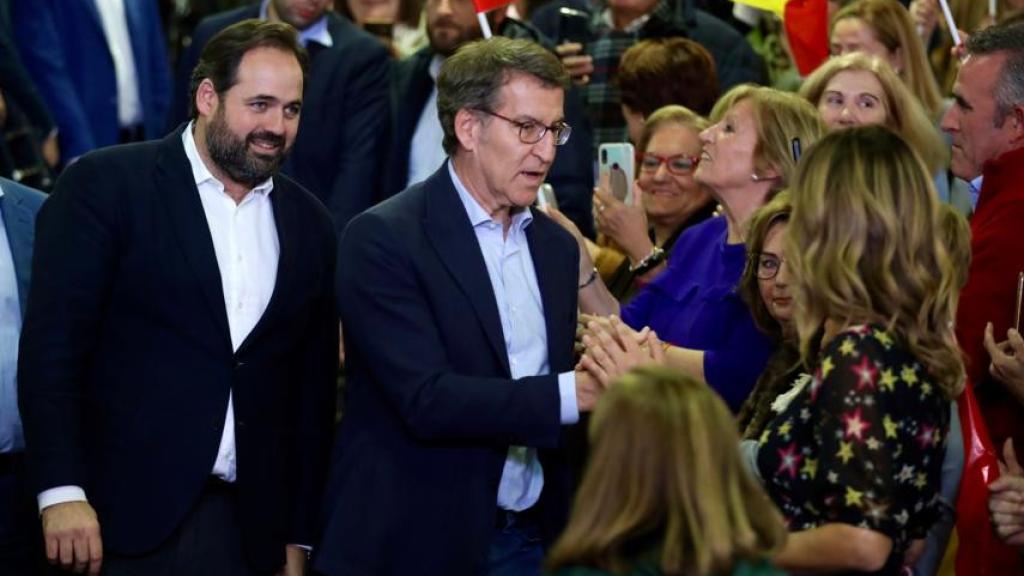 Paco Núñez y Alberto Núñez Feijóo, el pasado jueves en Albacete