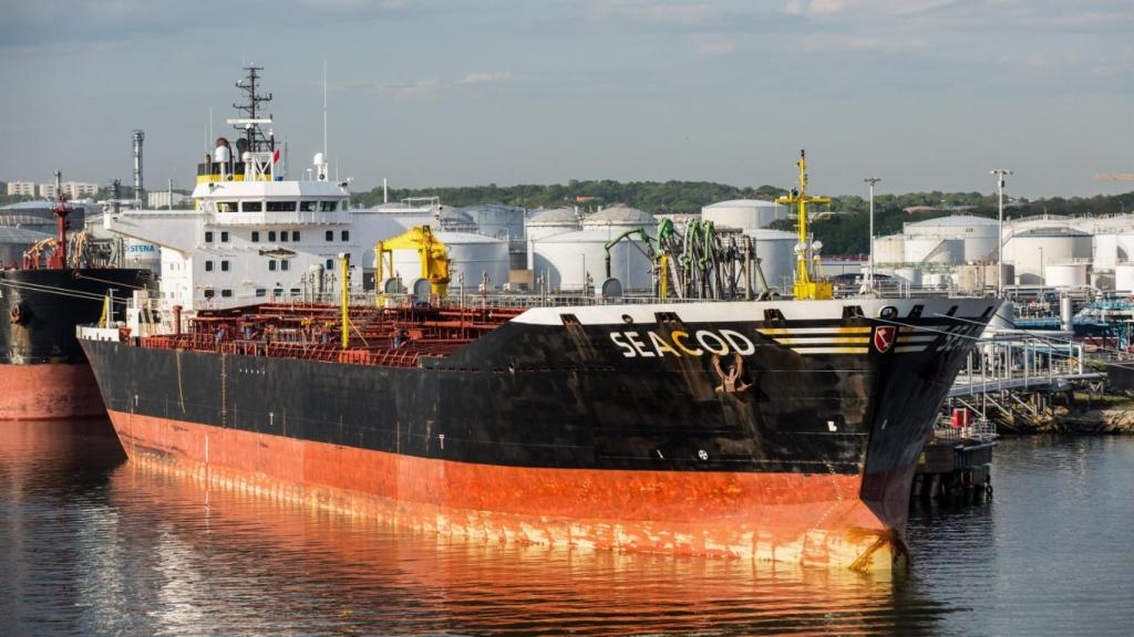 El petrolero alemán 'Seacod' anclado en Gotemburgo, Suecia.