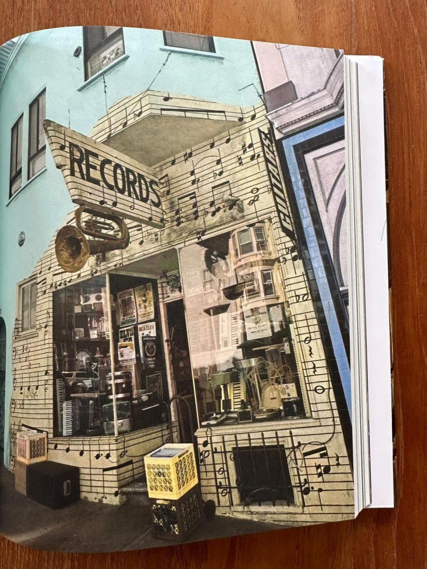 Página impar, en una exquisita edición gráfica.