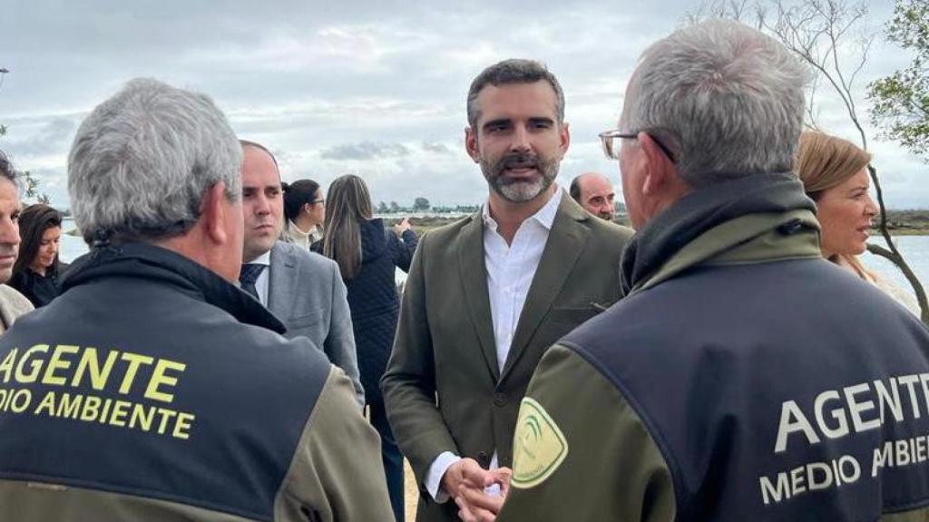 El consejero de Medio Ambiente  y portavoz de la Junta de Andalucía, Ramón Fernández-Pacheco.