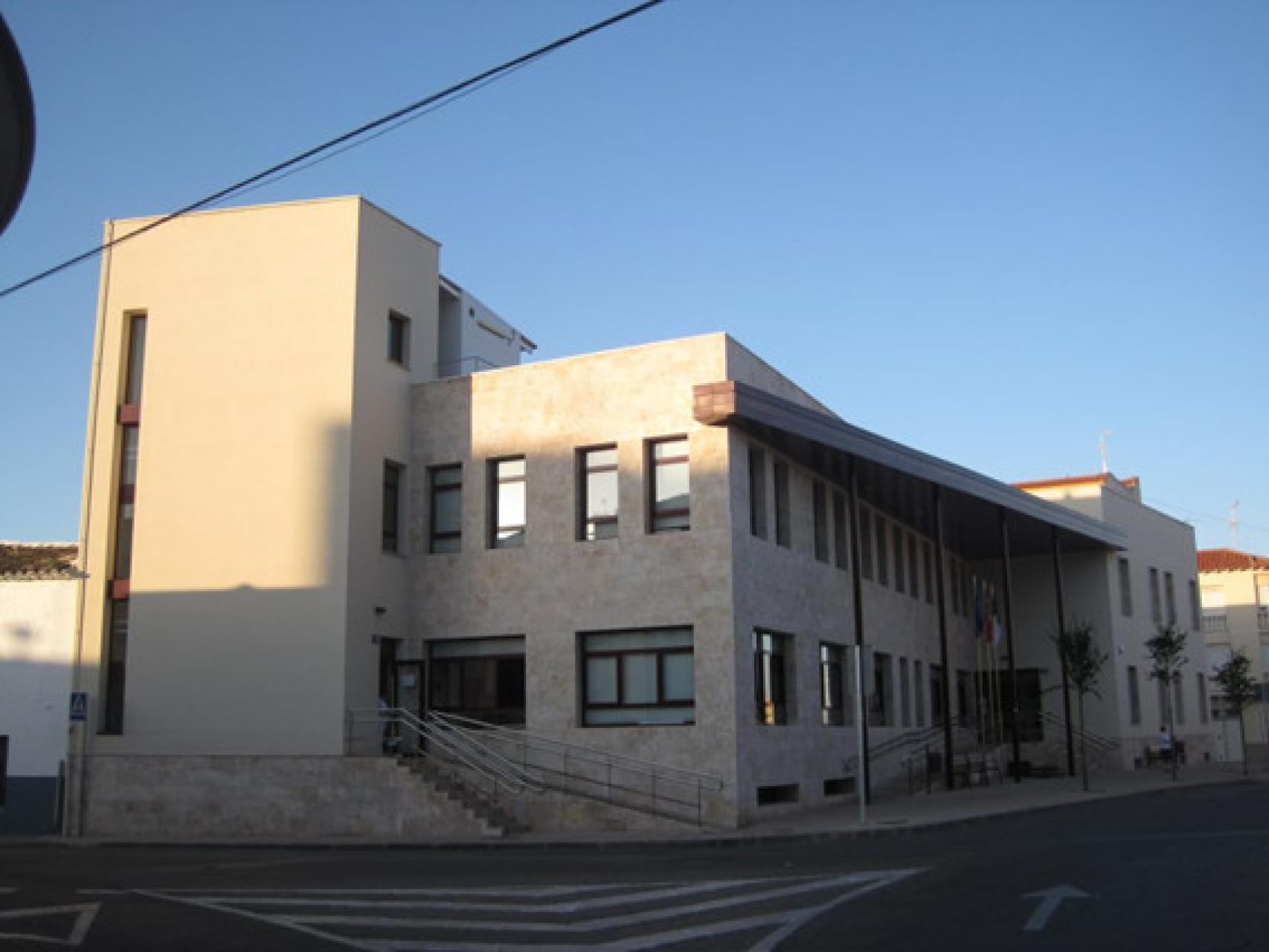 Adjudican por 671.000 euros la gestión del centro de día de Quintanar de la  Orden