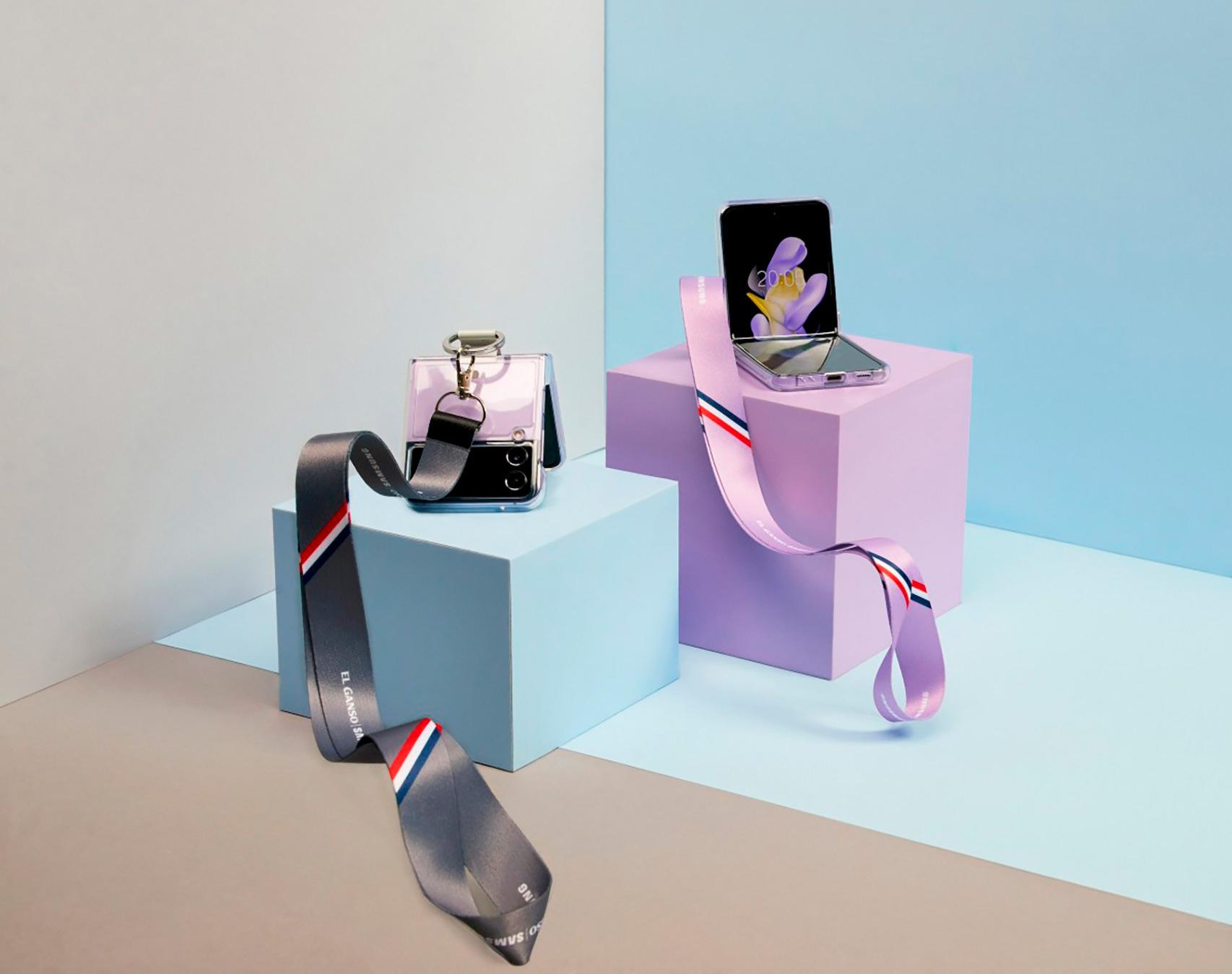 Galaxy Z Flip 4 con El Ganso