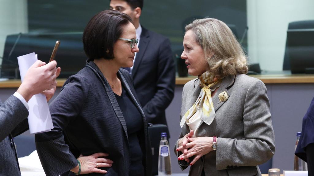 La vicepresidenta Nadia Calviño, durante la reunión del Eurogrupo de este lunes