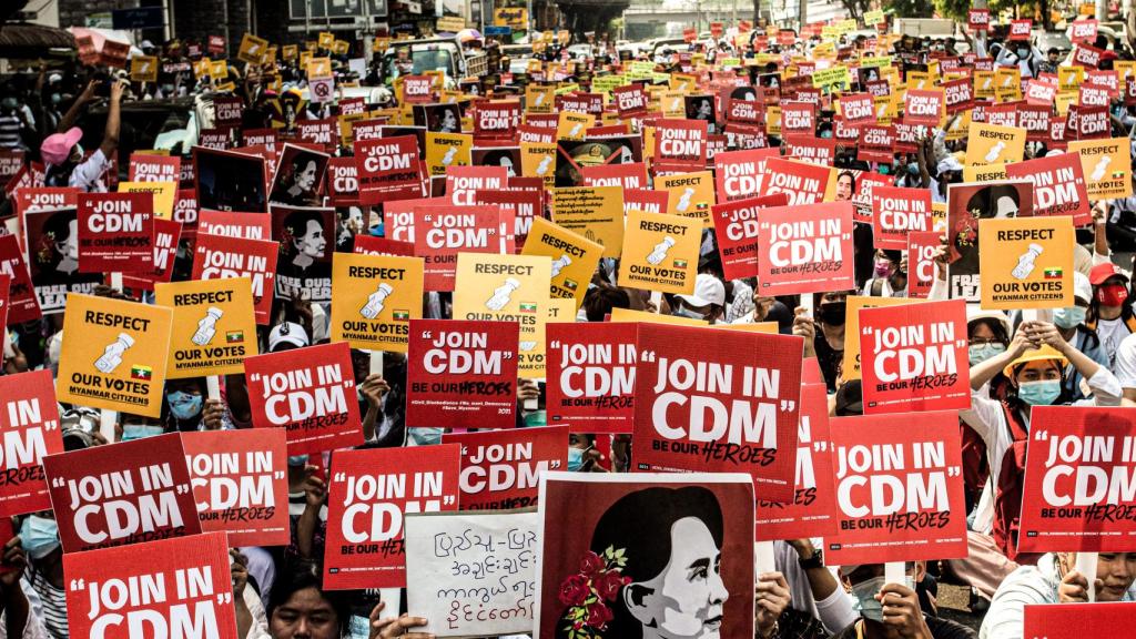 Protestas en Rangún (Myanmar) durante la jornada del 21 de febrero de 2021