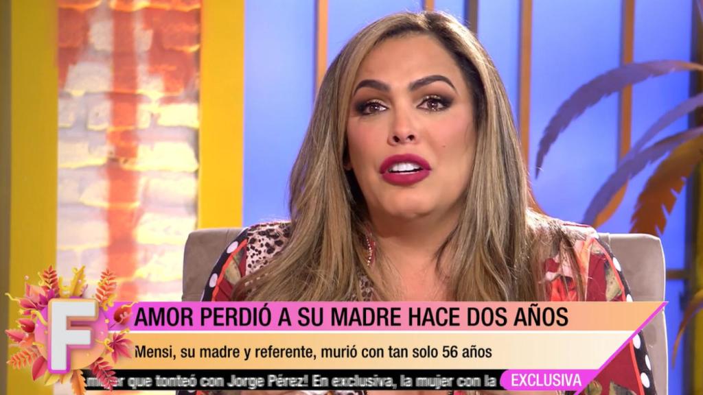 Amor Romeira confiesa en 'Fiesta' que sufrió una adicción al sexo.