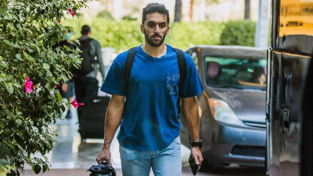 Facundo Campazzo durante un viaje