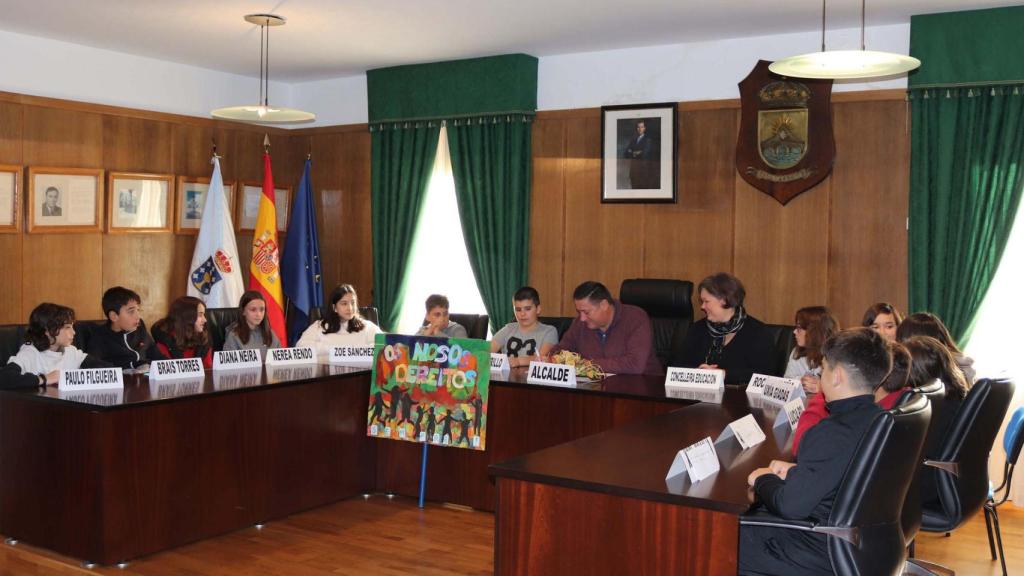 Pleno infantil en Boqueixón