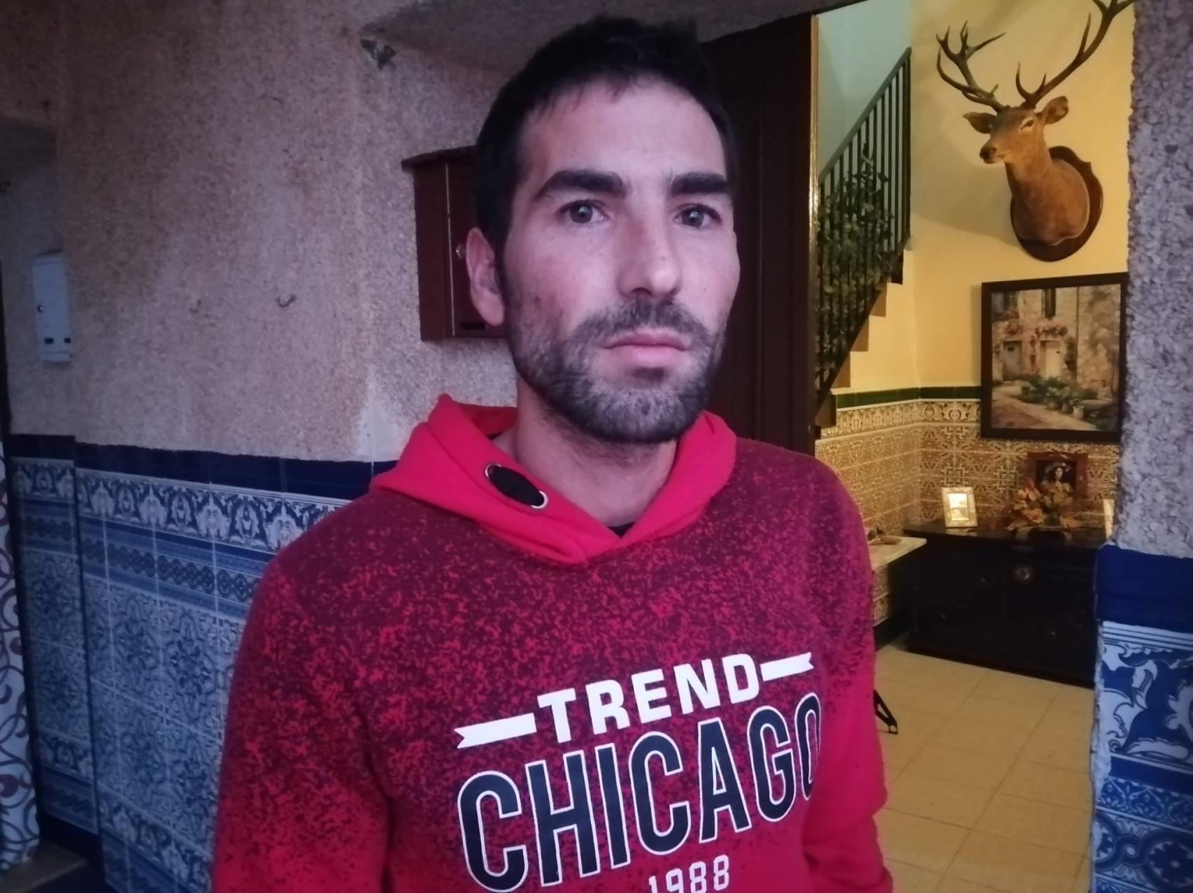 Francisco Manuel Moreno, en Manzanilla, tras participar en la búsqueda de su antiguo jefe y su nieto.