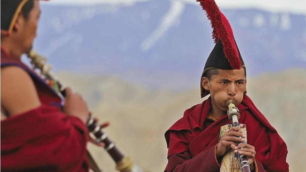 Un detalle de la portada del libro 'Sonidos del mundo', de Carlos de Hita