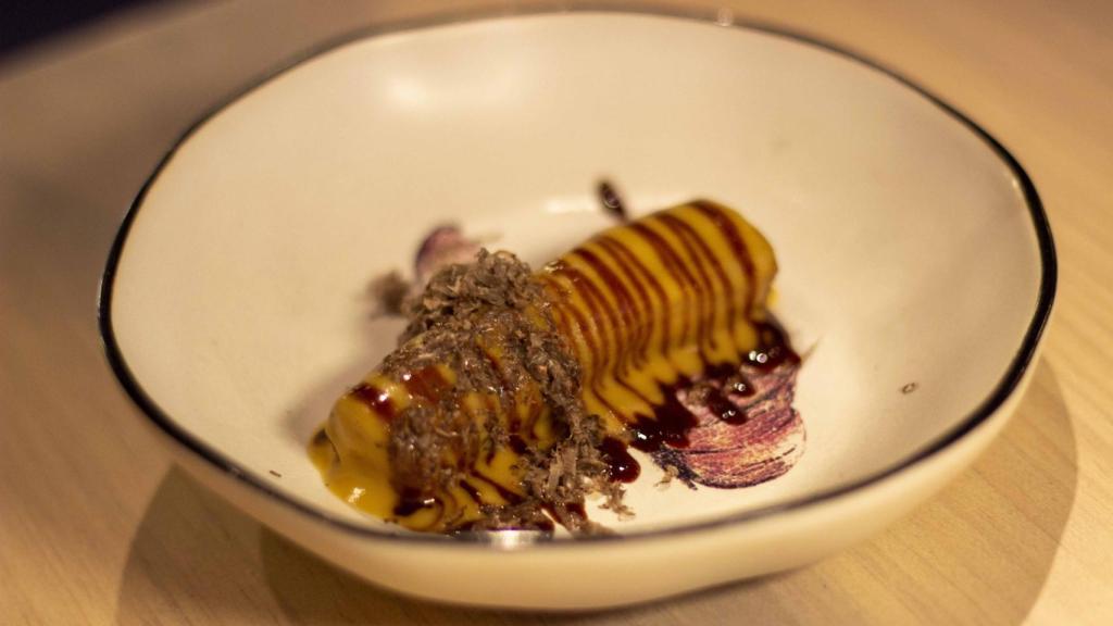 Berenjena en pepitoria con trufa