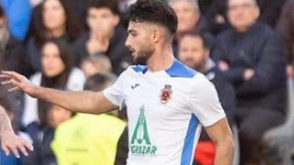 Luis Miguel López 'Luismi', futbolista del CD Fuentes