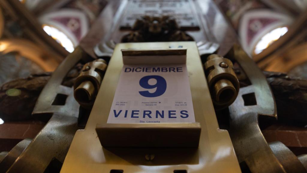 Un calendario en el Palacio de la Bolsa de Madrid, a 9 de diciembre de 2022, en Madrid (España).