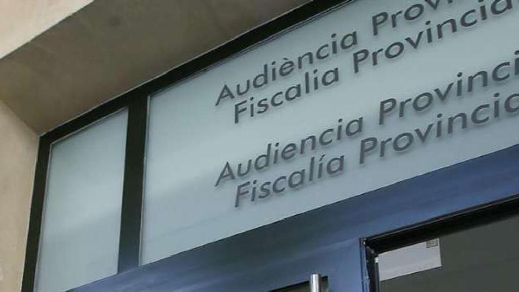 La fachada de la Audiencia de Alicante.