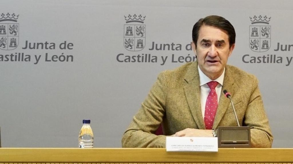 El consejero de Medio Ambiente, Vivienda y Ordenación del Territorio de la Junta, Juan Carlos Suárez-Quiñones