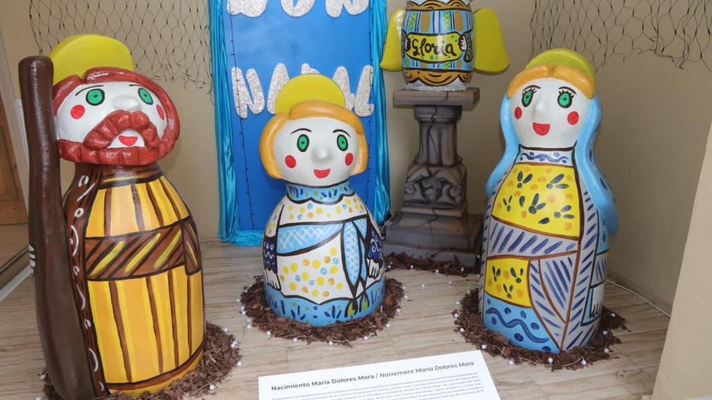 Belén de María Dolores Mora, en el edificio consistorial.