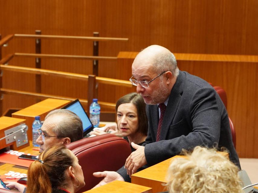 El procurador de Ciudadanos, Francisco Igea, durante el pleno de este jueves en las Cortes.