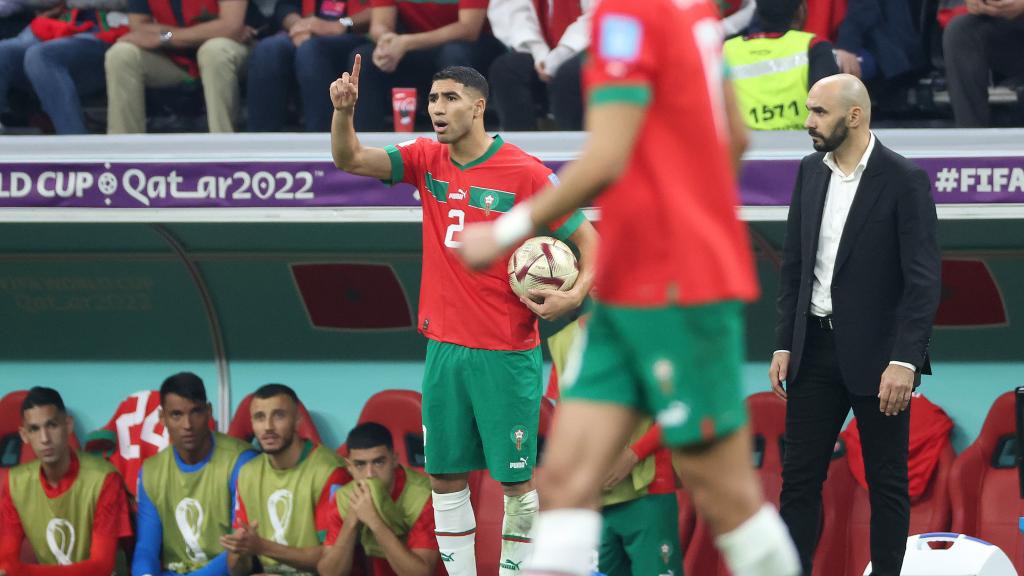 Achraf Hakimi se queja de una decisión arbitral contra Francia