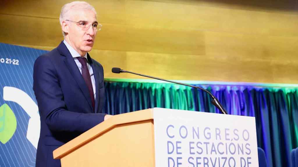 Francisco Conde durante  su intervención en el congreso de Fegaes en A Estrada.
