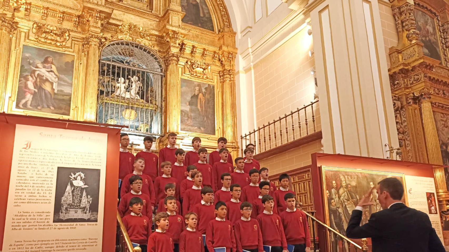 Fiesta de San Juan de la Cruz y Escolanía del Escorial en Alba de Tormes