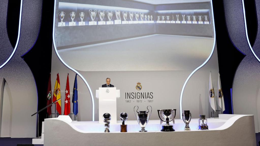 Florentino Pérez, durante el acto de entrega de insignias a los socios del Real Madrid en 2022