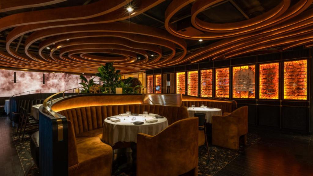 Interior restaurante Leña