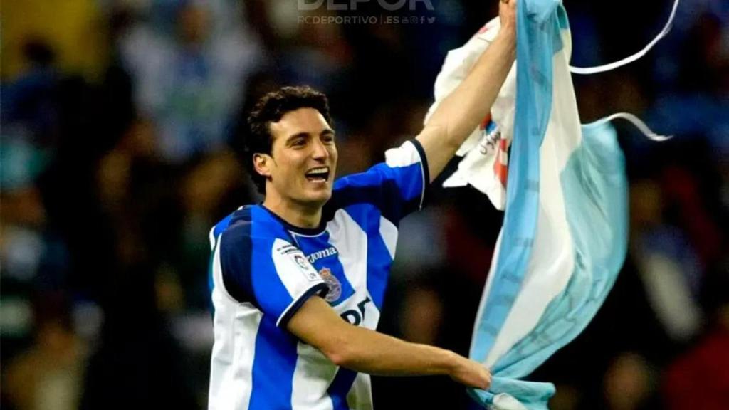 Scaloni, actual entrenador de Argentina, cuando jugaba en el Deportivo.