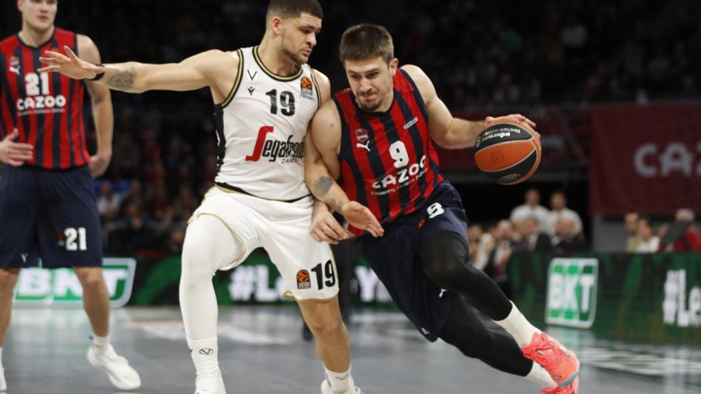 Un momento del encuentro entre el Baskonia y la Virtus.