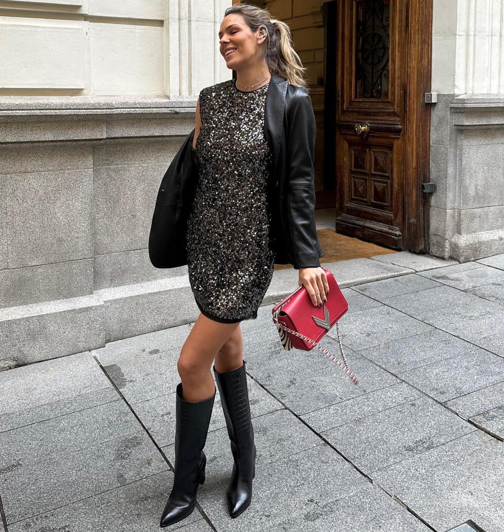 La 'influencer' posa con su vestido de IKKS.