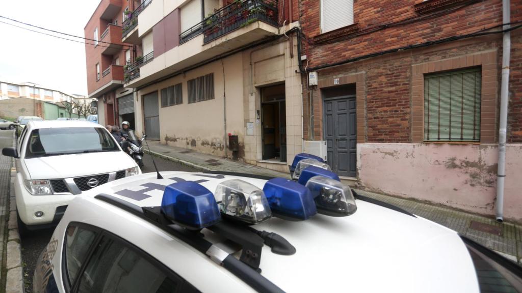 Un detenido por la muerte violenta de una mujer en su vivienda de la calle Pedro de Dios del barrio San Esteban de León