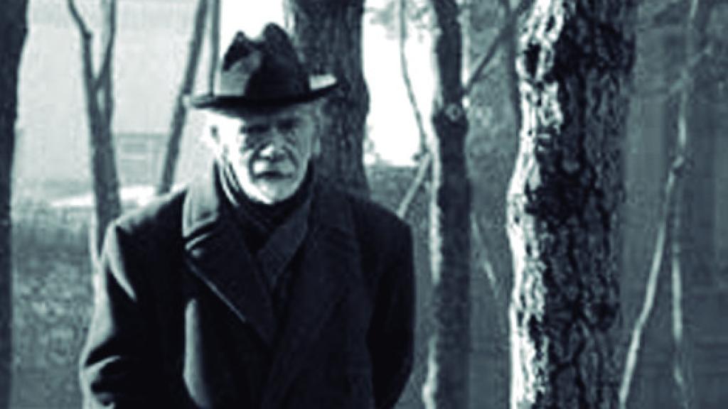 Pío Baroja paseando por El Retiro. Madrid, 1950. Fotografía de Nicolás Muller