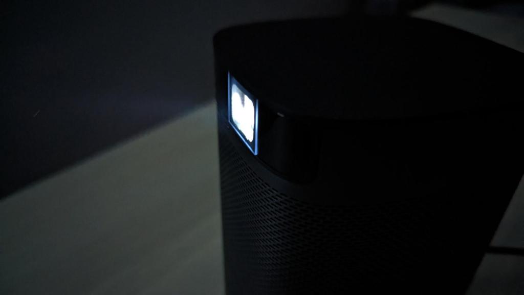 A veces es fácil olvidar que el XGimi MoGo Pro+ es un proyector portátil