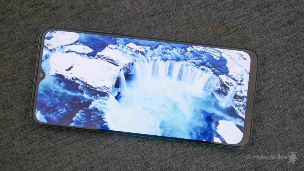 ZTE Blade V40 Design