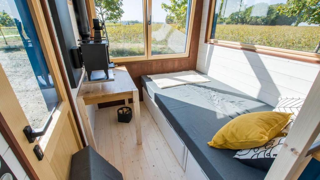 Interior de una casa Yggdrasil.