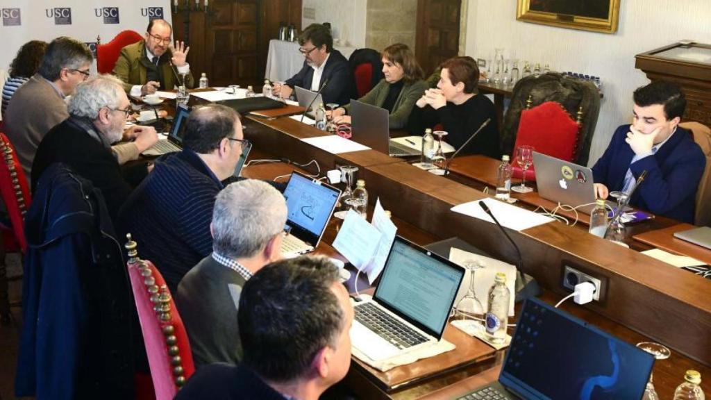 Sesión ordinaria del Consello de Goberno de la USC.