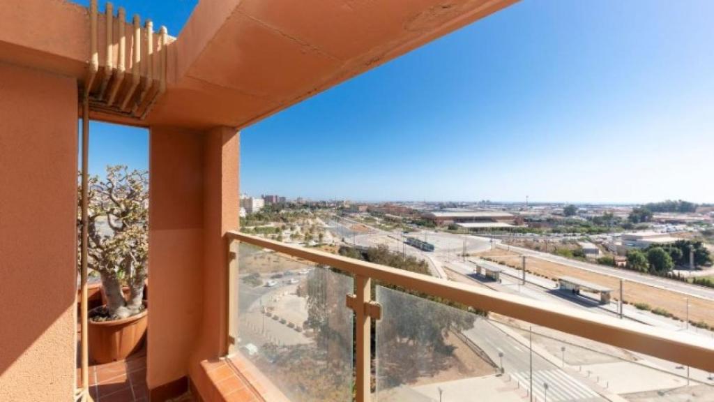 Un ático en venta en la zona de Teatinos.