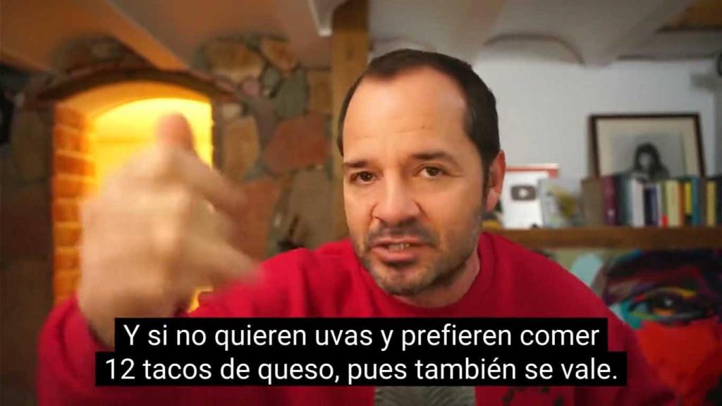 Ángel Martín en su informativo