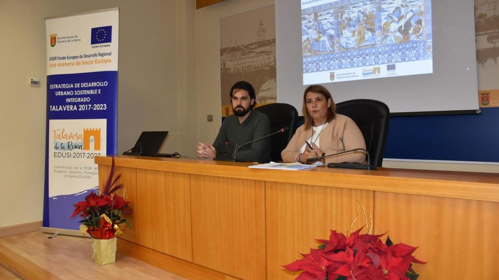 Tita García Élez y Sergio de la Llave. Foto: Ayuntamiento de Talavera.