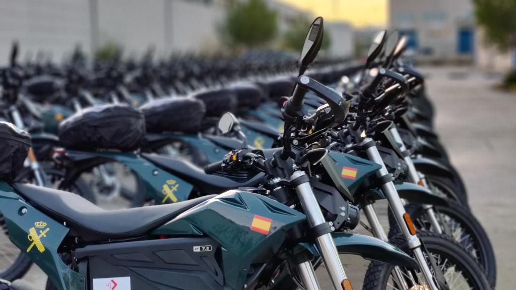 Las motos de Zero FX entregadas a la Guardia Civil.