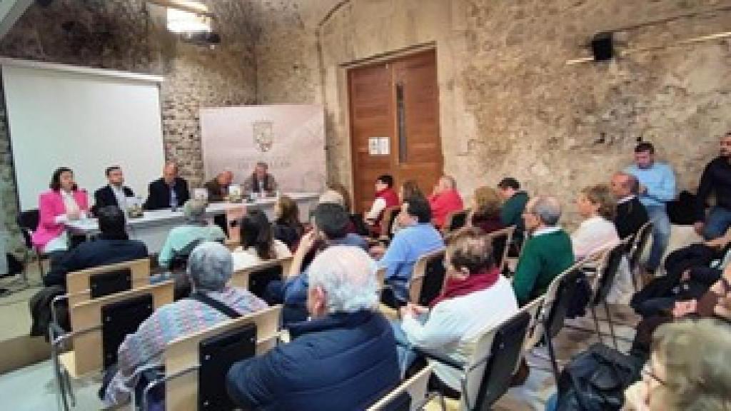 Lleno de “No hay billetes” en la sala del Palacio Pedro I de Cuéllar