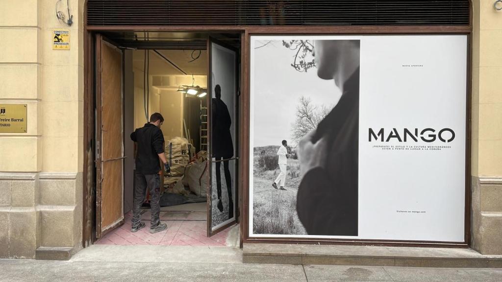 La nueva tienda de Mango en la plaza de Lugo.