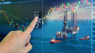 Cae el precio del crudo por la baja demanda mundial, pero se necesita más gas y se disparan las materias primas críticas