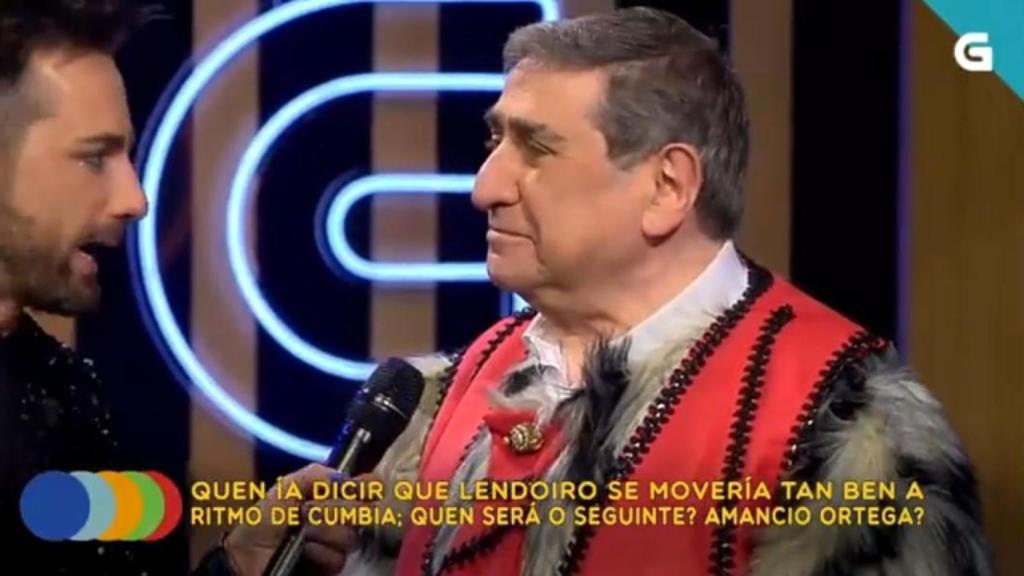 Lendoiro aparece en la TVG vestido de oso.